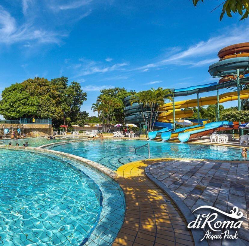 Spazzio Diroma Com Acesso Ao Acqua Park - Temporada Cn Adriele Caldas Novas Kültér fotó