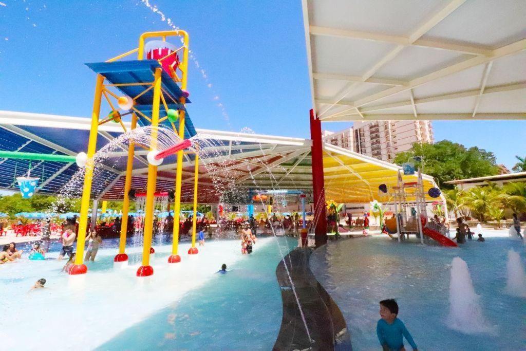 Spazzio Diroma Com Acesso Ao Acqua Park - Temporada Cn Adriele Caldas Novas Kültér fotó